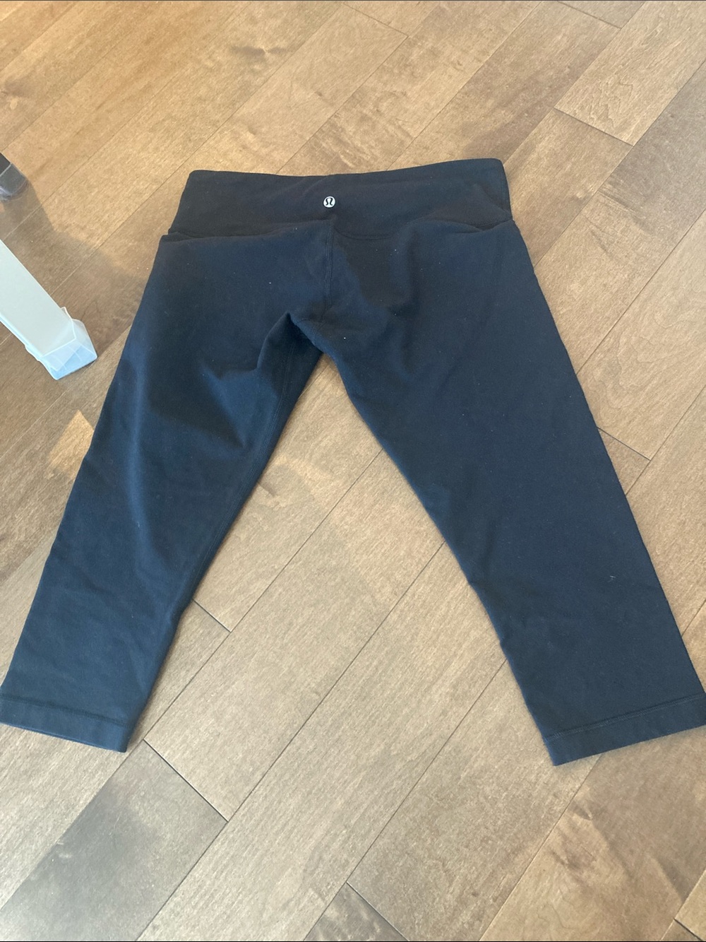 lululemon athletica Kids Black Capri Leggings - Picture 1 of 6